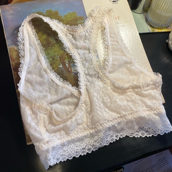 THIRDLOVE Everyday Lace Racerback Bralette in White S - Picture 2 of 5
